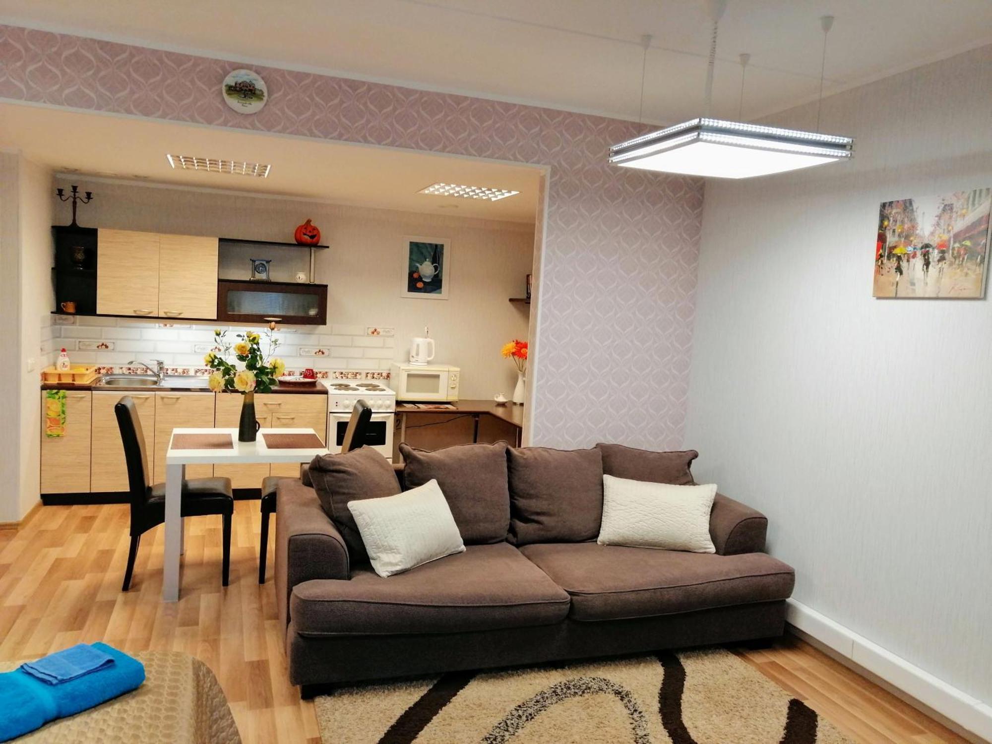 Papiniidu Studio Apartments 페르누 외부 사진