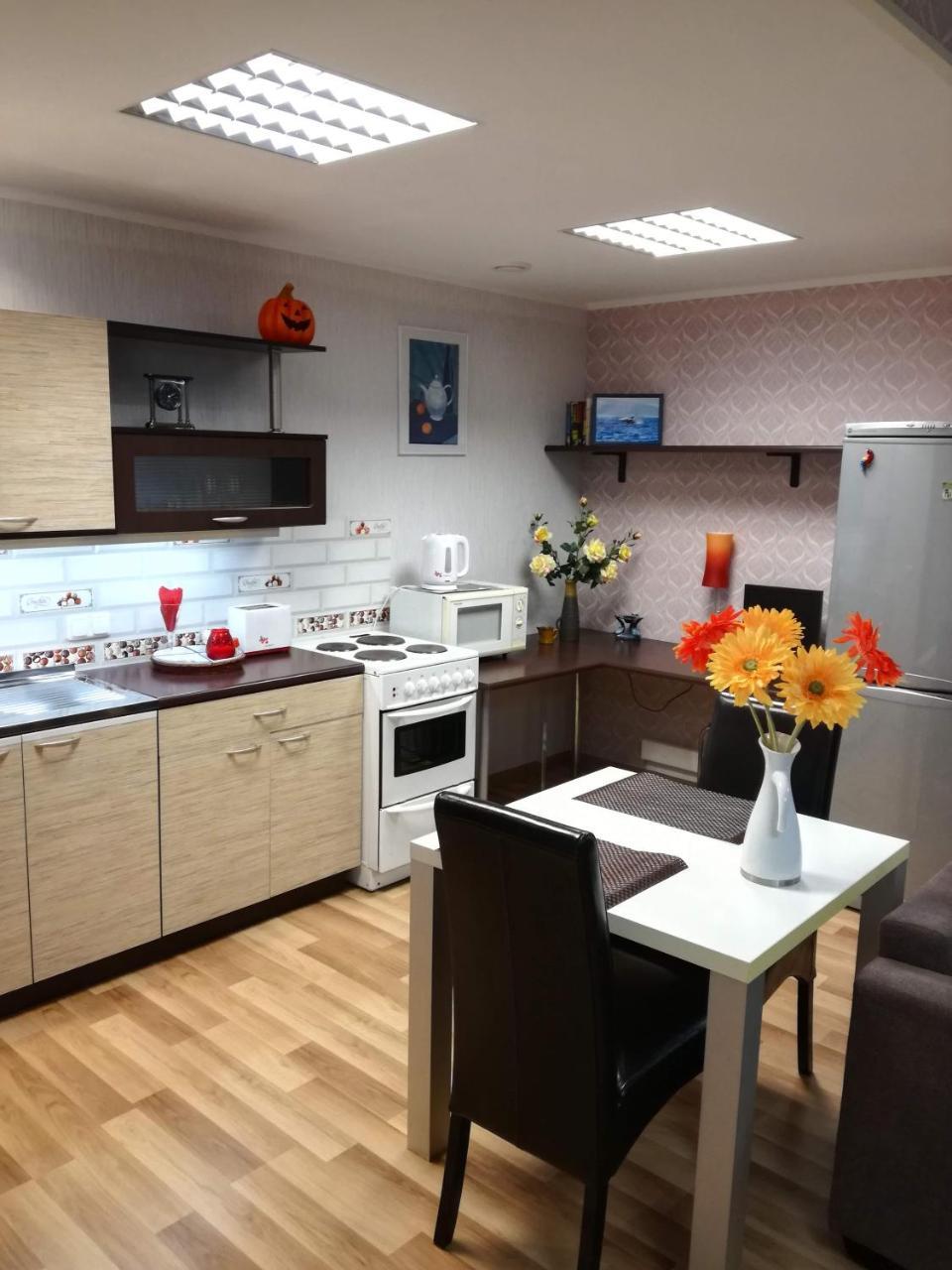 Papiniidu Studio Apartments 페르누 외부 사진